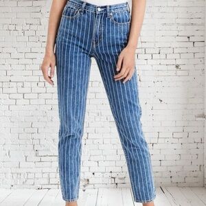 American Eagle Denim high waist, ankle,  Mom jeans with White Stripes, size 6